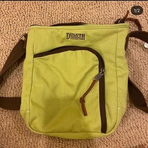 Duluth trading company cross body bag